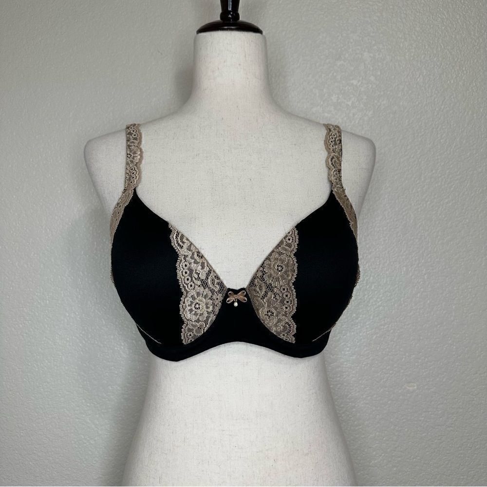 Soma Black Embraceable Full Coverage Lace Trim Bra